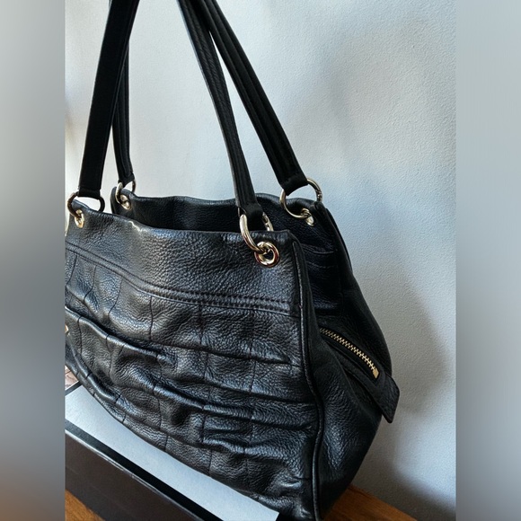 Sale🔥 Authentic Cole Haan Shoulder Bag - Picture 5 of 9